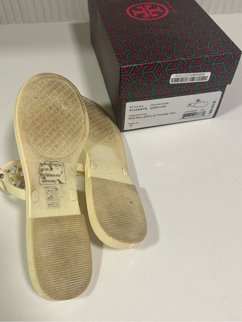 Tory Burch Mini Miller Jelly Thong Sandals - Picture 7 of 7